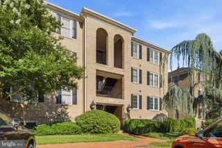 5705 BREWER HOUSE CIR #T-2, Rockville, MD 20852