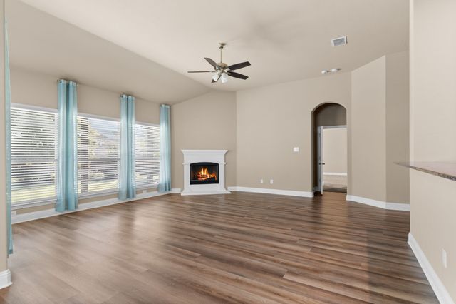 7425 Waterwell Trail, Forest Hill, TX 76140