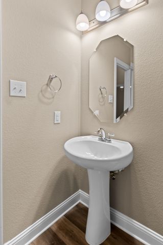 7425 Waterwell Trail, Forest Hill, TX 76140