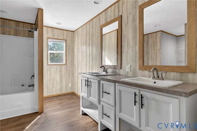 9042 Kimages Rd, Charles City, VA 23030