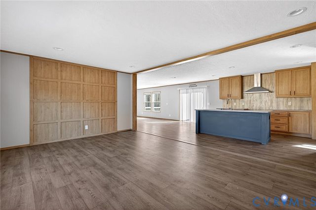 9042 Kimages Rd, Charles City, VA 23030