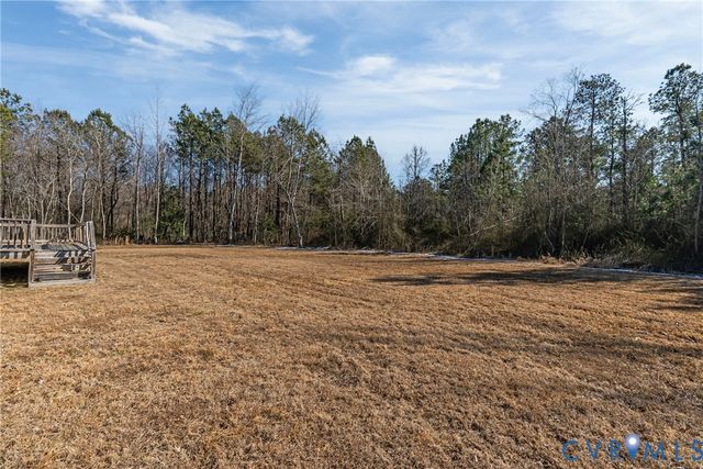 9042 Kimages Rd, Charles City, VA 23030