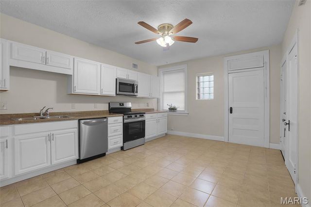 4916 Robert Avenue, St Louis, MO 63109