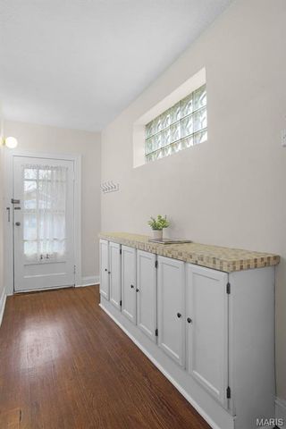 4916 Robert Avenue, St Louis, MO 63109