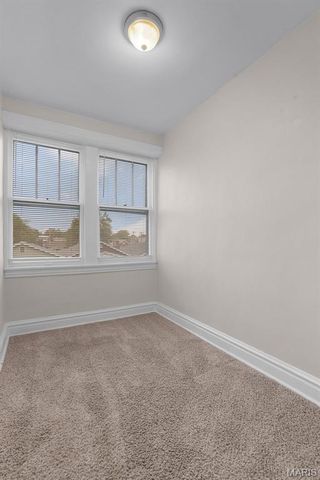 4916 Robert Avenue, St Louis, MO 63109