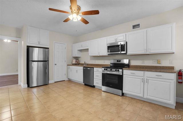4916 Robert Avenue, St Louis, MO 63109