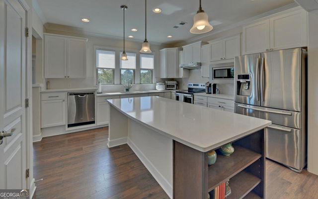 5638 Maple Bluff Way, Hoschton, GA 30548