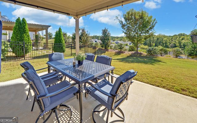 5638 Maple Bluff Way, Hoschton, GA 30548