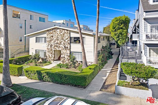 4345 Ventura Canyon Avenue, Sherman Oaks (los Angeles), CA 91423