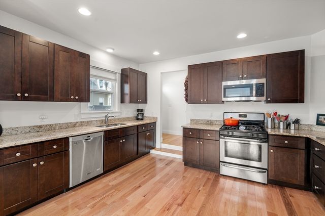 659 Moody St 3, Waltham, MA 02453