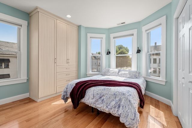 659 Moody St 3, Waltham, MA 02453