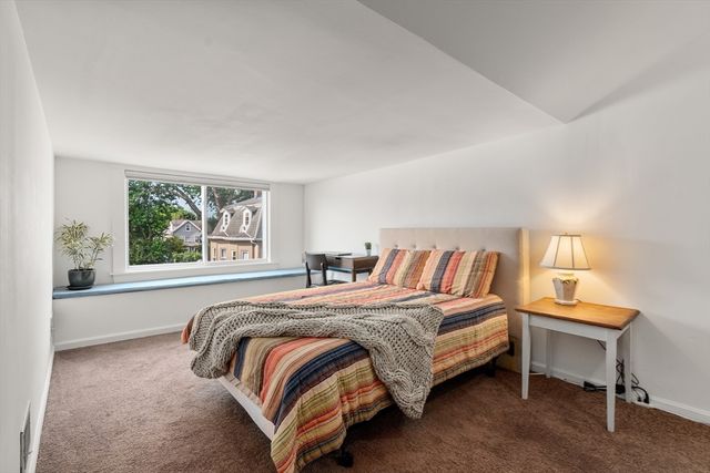 659 Moody St 3, Waltham, MA 02453