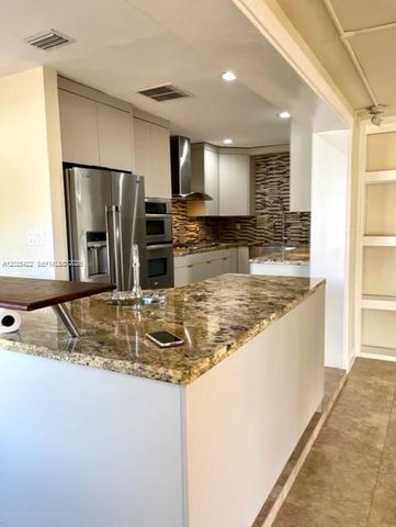720 N 64th Ave, Hollywood, FL 33024