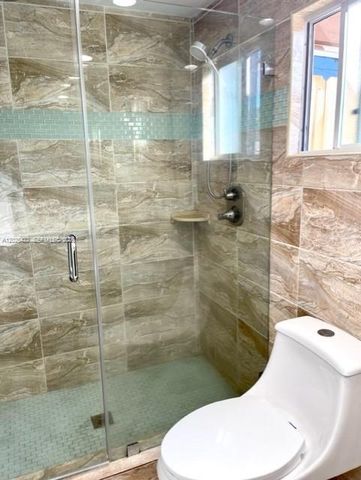 720 N 64th Ave, Hollywood, FL 33024