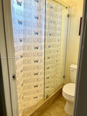 720 N 64th Ave, Hollywood, FL 33024