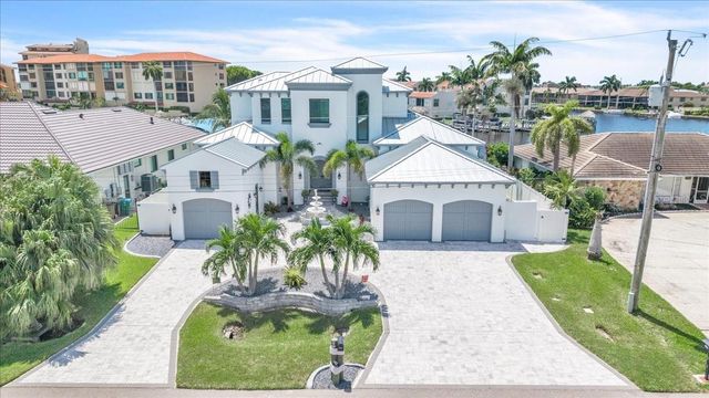 1918 SE 40TH STREET, Cape Coral, FL 33904