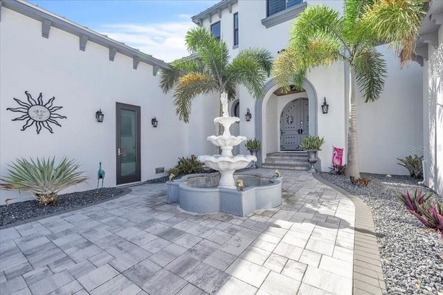 1918 SE 40TH STREET, Cape Coral, FL 33904