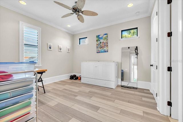 1918 SE 40TH STREET, Cape Coral, FL 33904