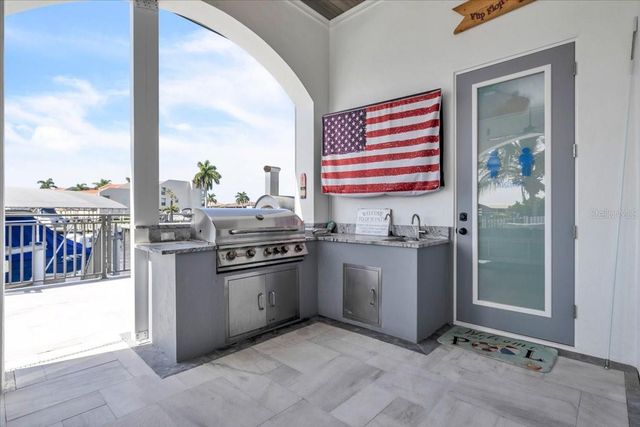 1918 SE 40TH STREET, Cape Coral, FL 33904