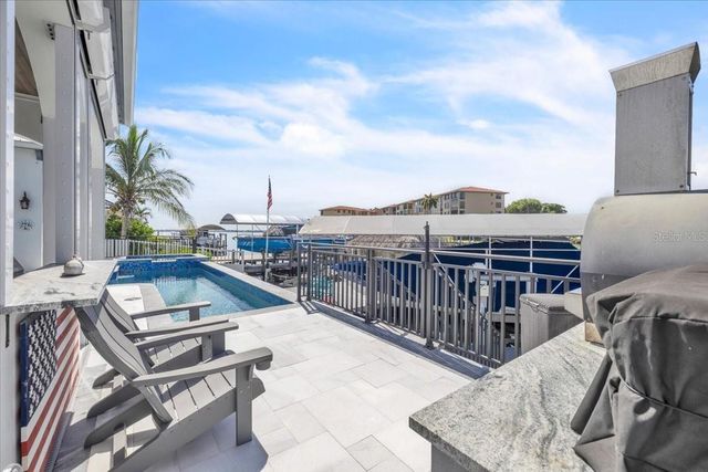 1918 SE 40TH STREET, Cape Coral, FL 33904
