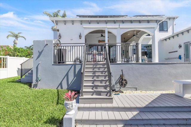 1918 SE 40TH STREET, Cape Coral, FL 33904