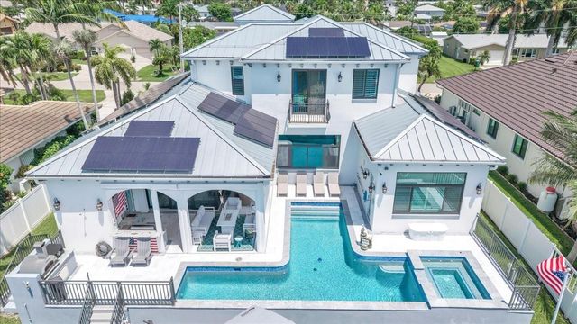 1918 SE 40TH STREET, Cape Coral, FL 33904