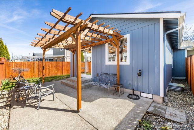 14902 44th Drive NE, Marysville, WA 98271