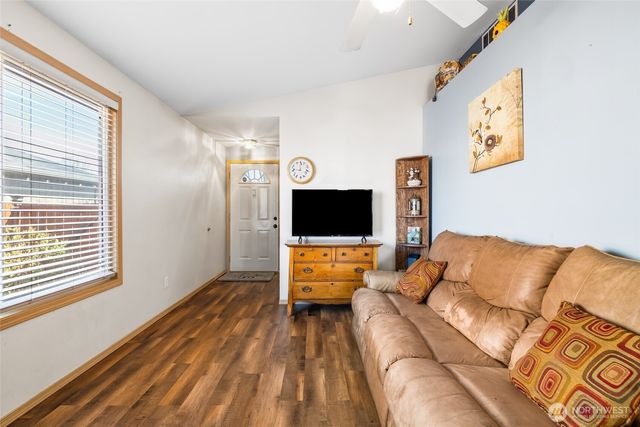 14902 44th Drive NE, Marysville, WA 98271