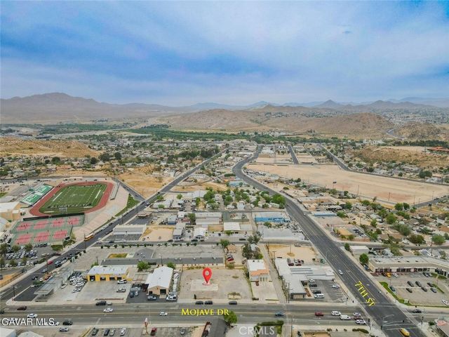 16650 Mojave Dr, Victorville, CA 92395
