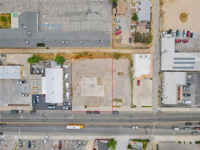 16650 Mojave Dr, Victorville, CA 92395