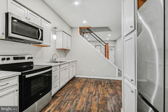 35 E 2ND ST, Pottstown, PA 19464
