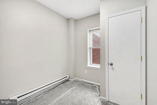 35 E 2ND ST, Pottstown, PA 19464