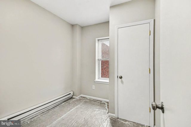 35 E 2ND ST, Pottstown, PA 19464
