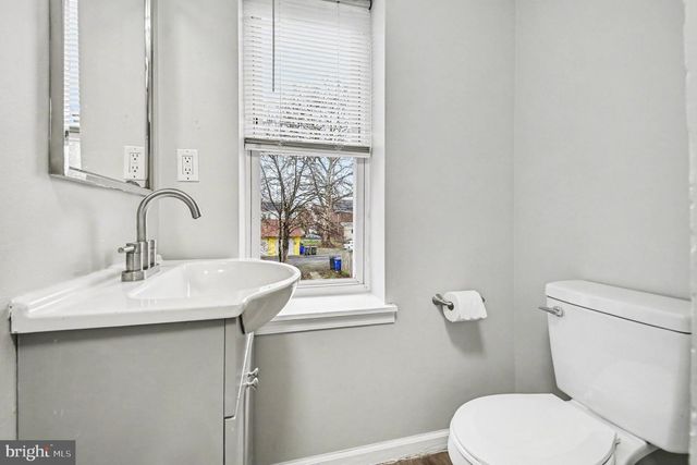 35 E 2ND ST, Pottstown, PA 19464