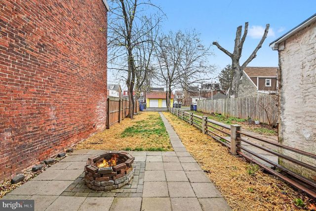 35 E 2ND ST, Pottstown, PA 19464