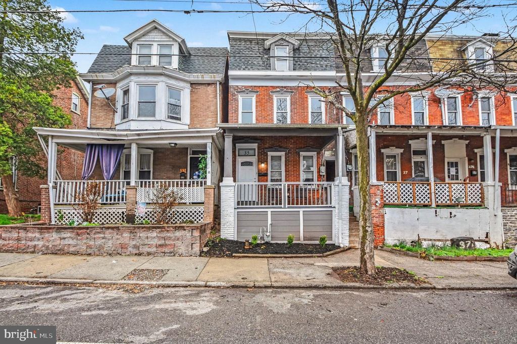 35 E 2ND ST, Pottstown, PA 19464