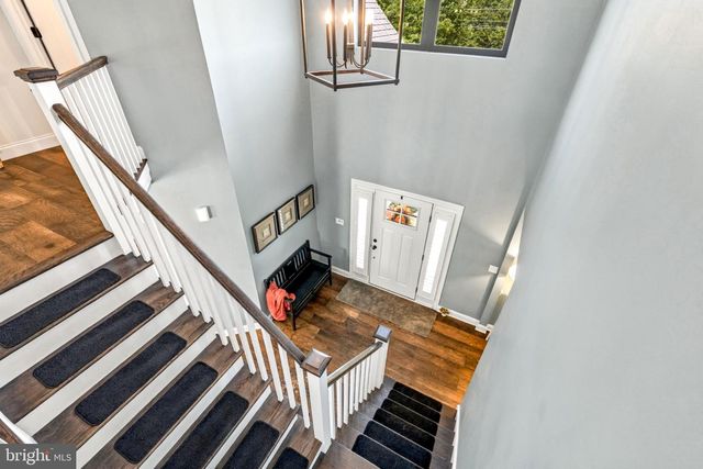 2884 FAGLEYSVILLE RD, Gilbertsville, PA 19525
