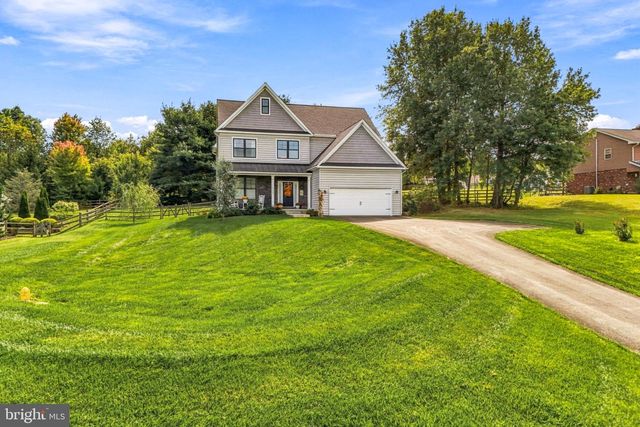 2884 FAGLEYSVILLE RD, Gilbertsville, PA 19525