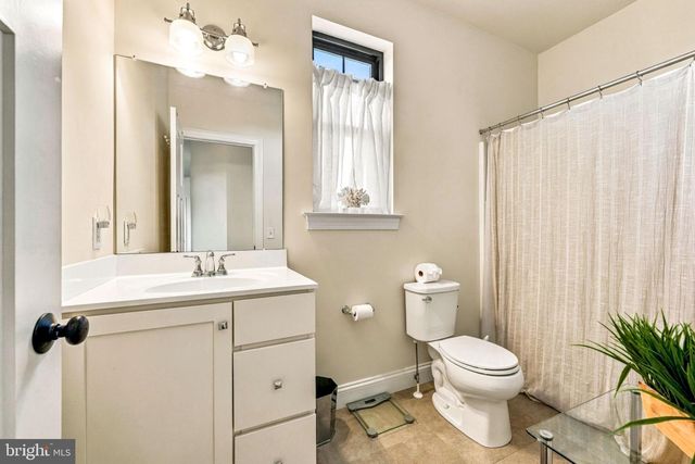 2884 FAGLEYSVILLE RD, Gilbertsville, PA 19525