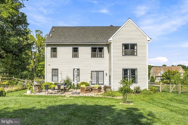 2884 FAGLEYSVILLE RD, Gilbertsville, PA 19525