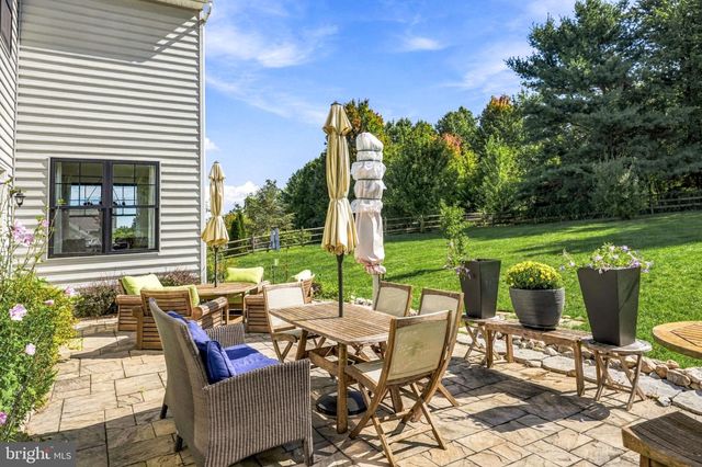 2884 FAGLEYSVILLE RD, Gilbertsville, PA 19525