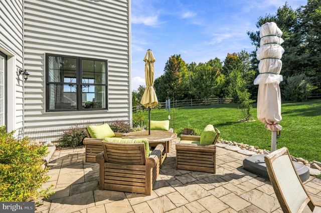 2884 FAGLEYSVILLE RD, Gilbertsville, PA 19525
