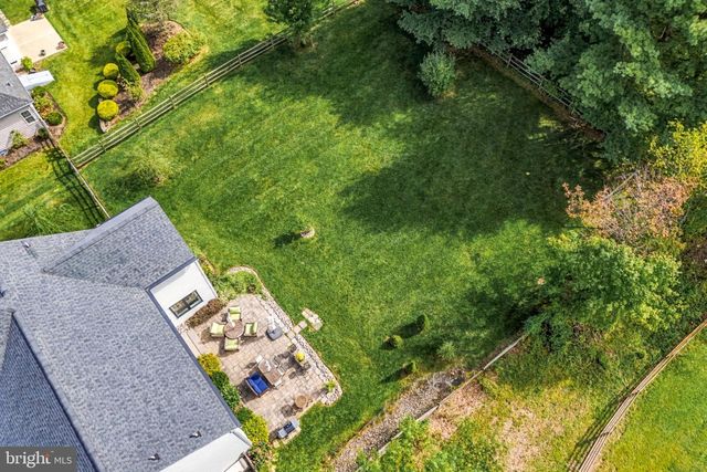 2884 FAGLEYSVILLE RD, Gilbertsville, PA 19525
