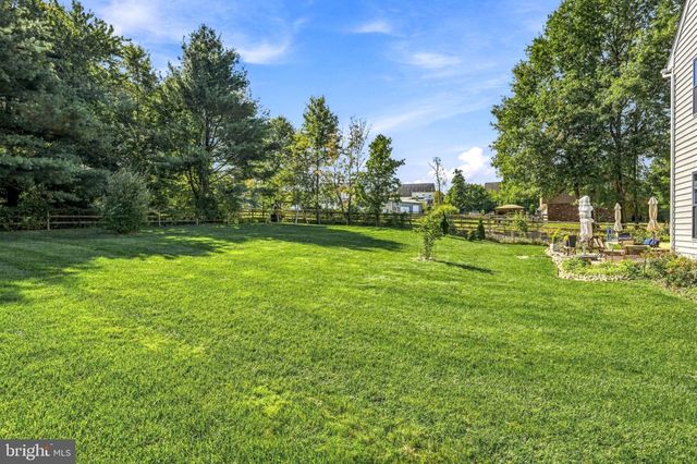 2884 FAGLEYSVILLE RD, Gilbertsville, PA 19525