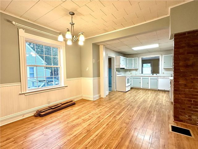 130 West 5th Street, Corning City, NY 14830