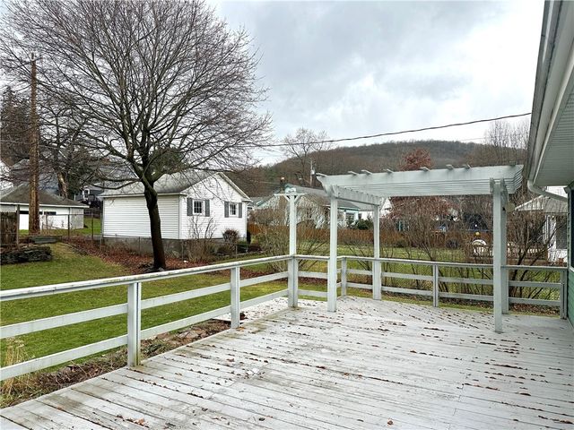 130 West 5th Street, Corning City, NY 14830