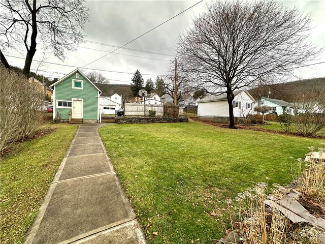 130 West 5th Street, Corning City, NY 14830
