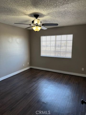 440 W 5th, Long Beach, CA 90802