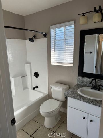 440 W 5th, Long Beach, CA 90802
