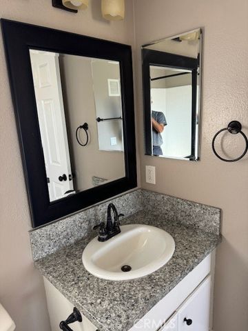 440 W 5th, Long Beach, CA 90802
